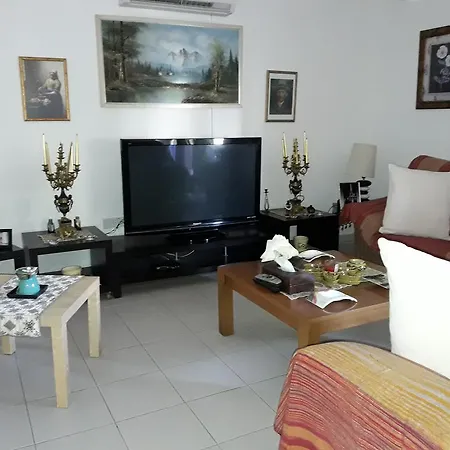 Shared 1st Floor Kwatera prywatna